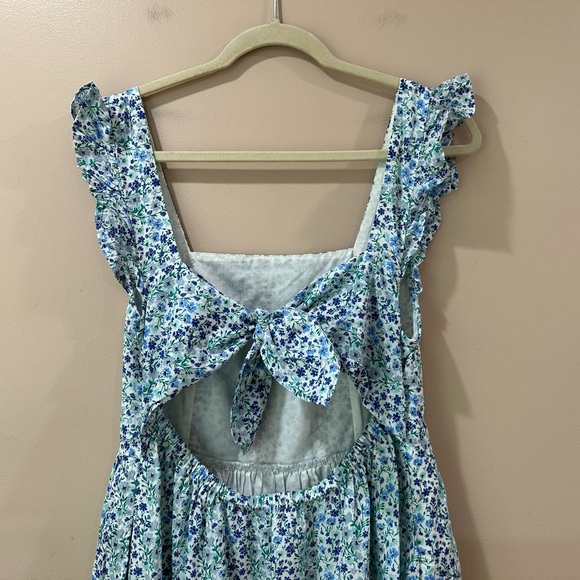 J.Crew Blue Floral Tiered Smocked Midi Dress Tie-Back Cutout Women’s Size 6 - Picture 3 of 8